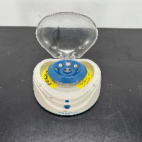 VWR Mini Centrifuge image 2